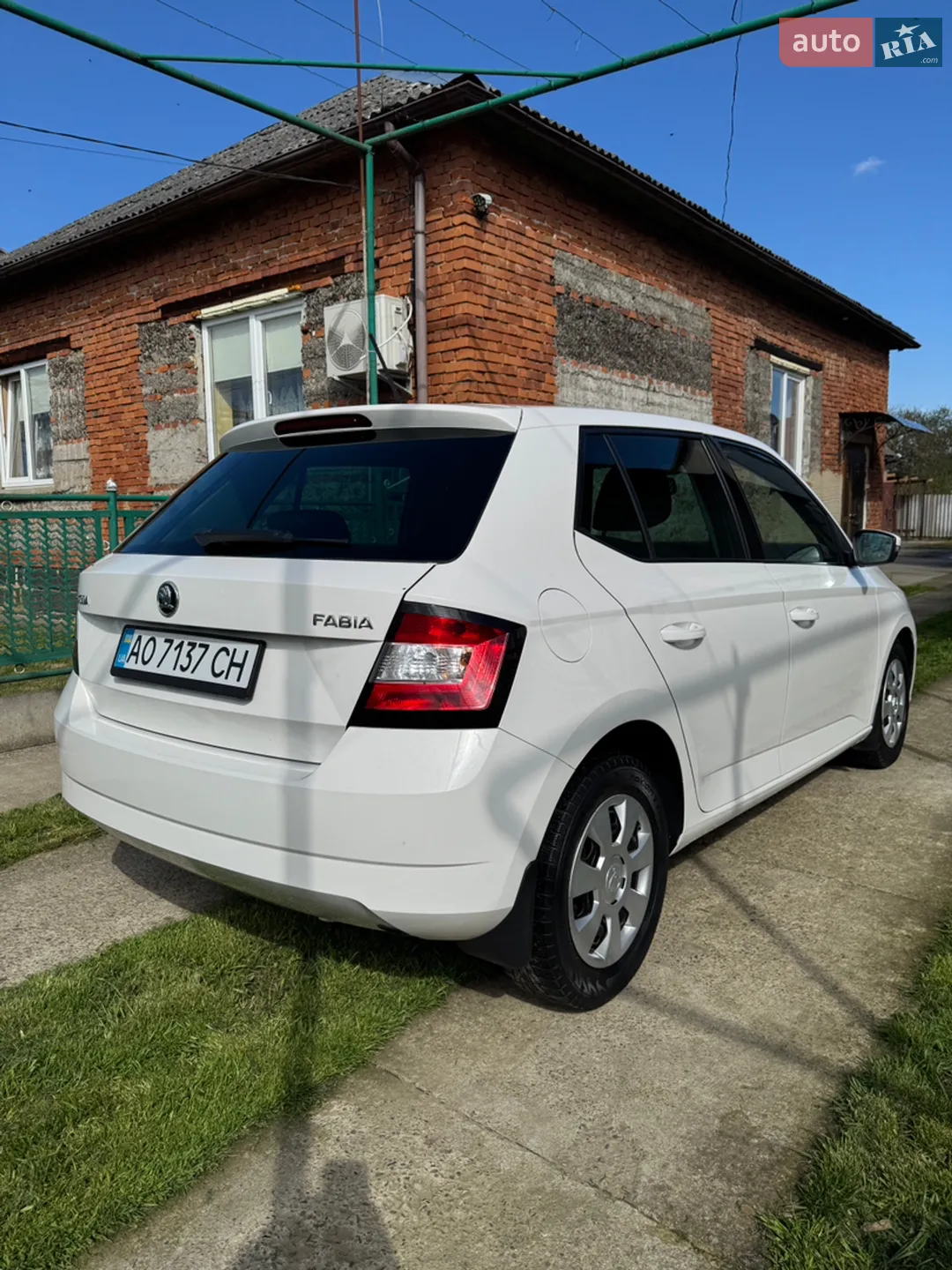 2015 Skoda Fabia - мініатюра 10