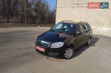 Універсал Skoda Fabia 2009 в Луцьку