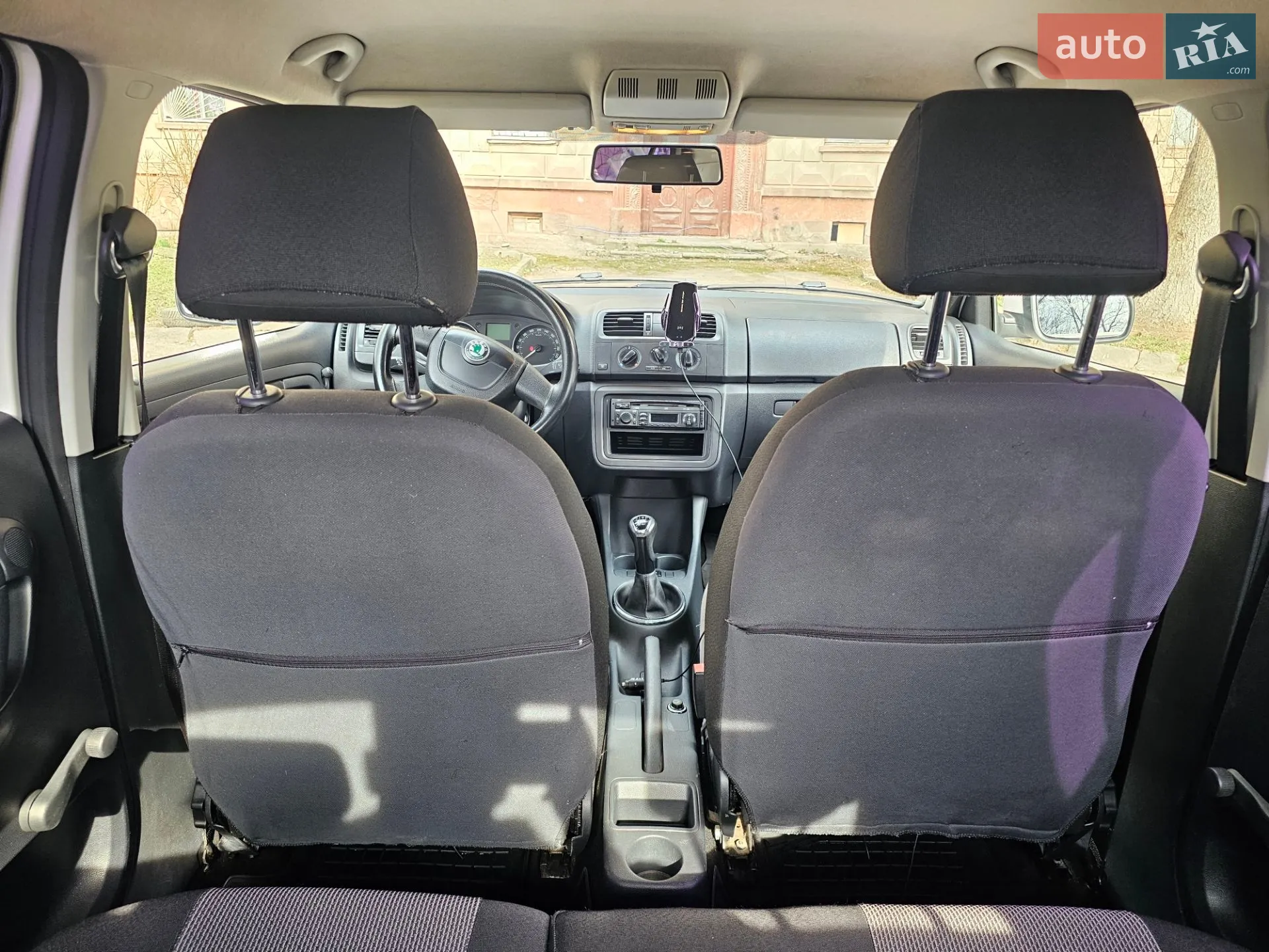 2011 Skoda Fabia - мініатюра 17