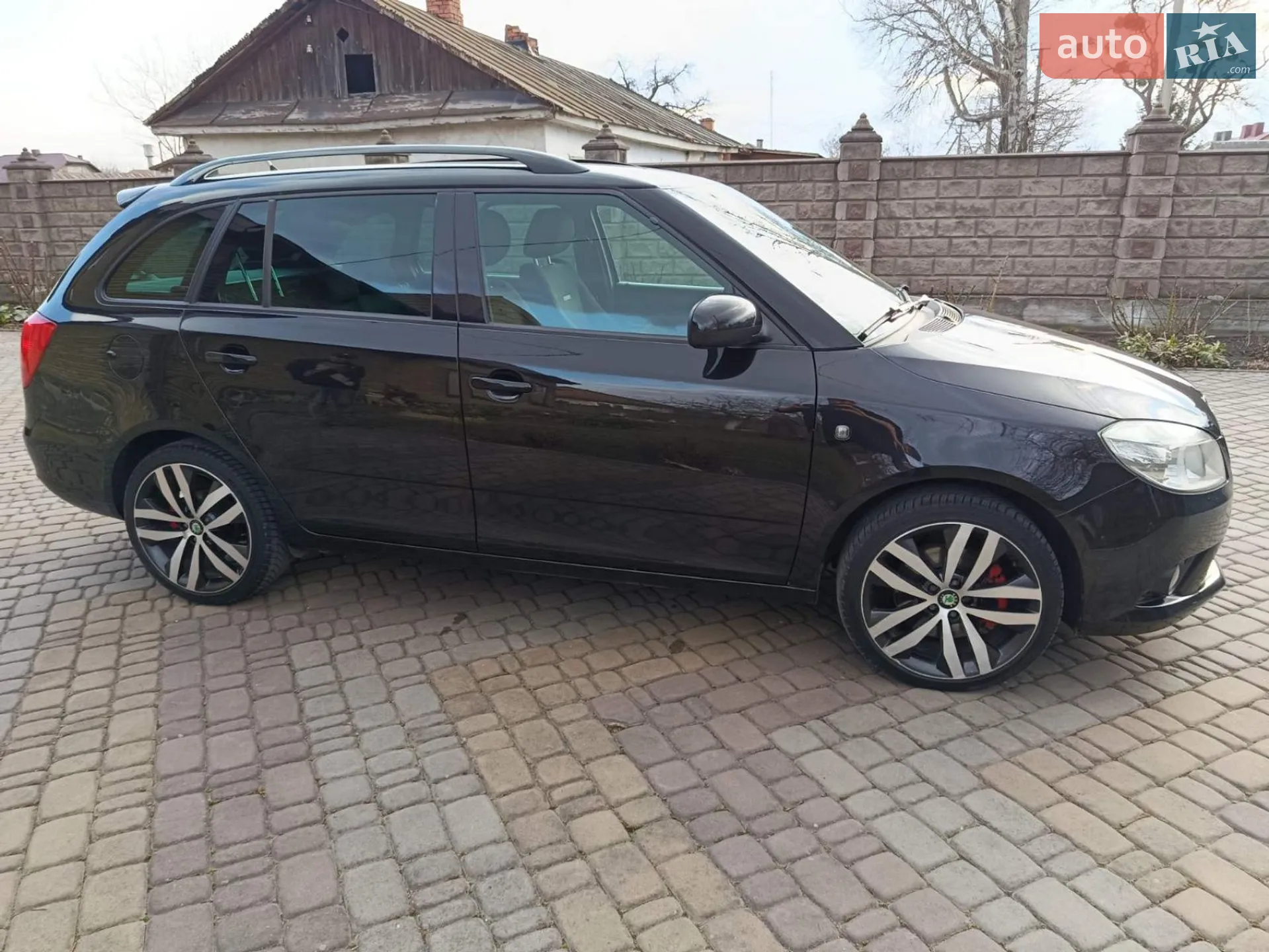 2010 Skoda Fabia - мініатюра 7