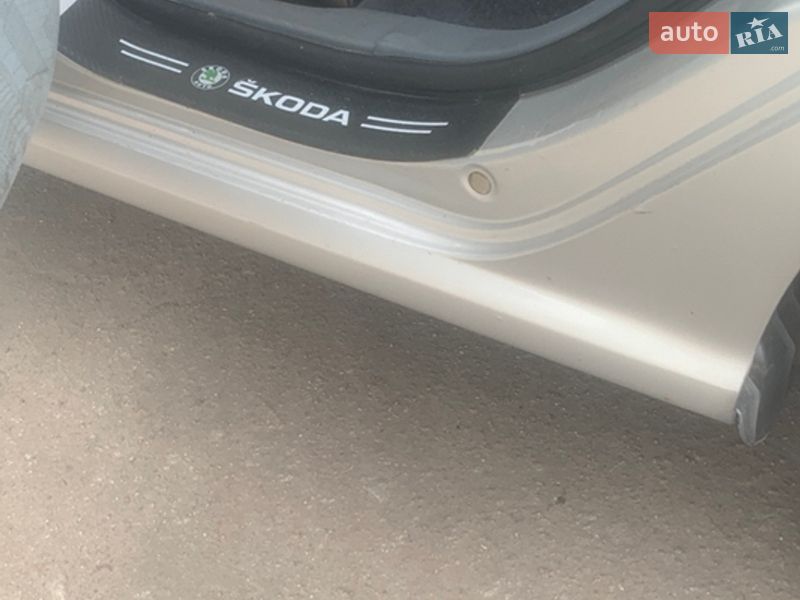 Універсал Skoda Fabia 2001 в Києві