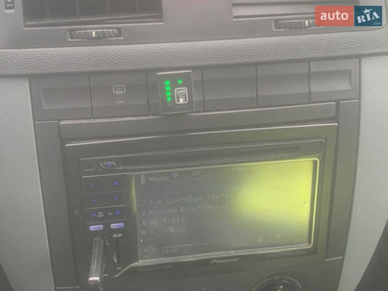 Універсал Skoda Fabia 2001 в Києві