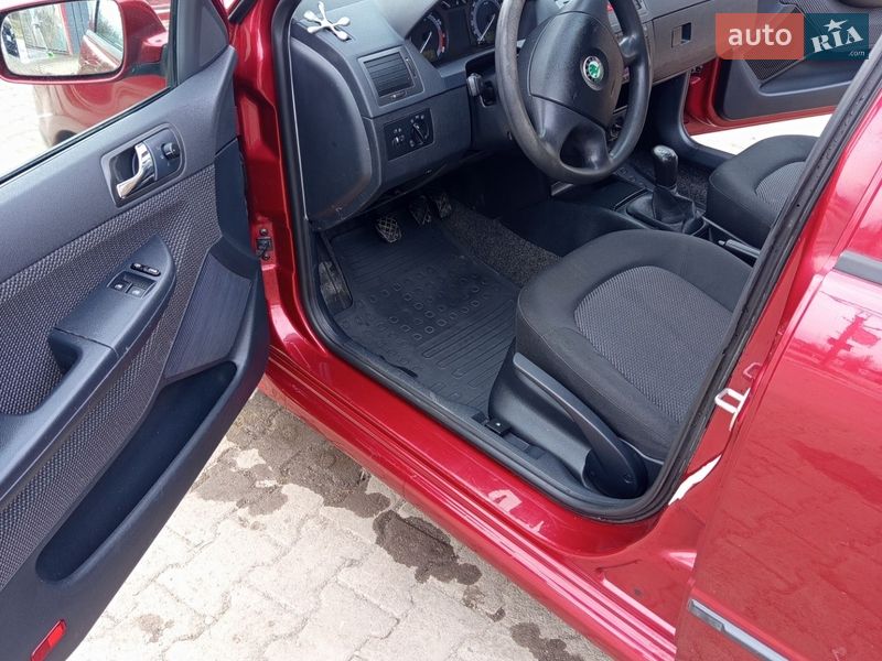 Універсал Skoda Fabia 2005 в Чернівцях фото 19 Універсал Skoda Fabia 2005 в Чернівцях