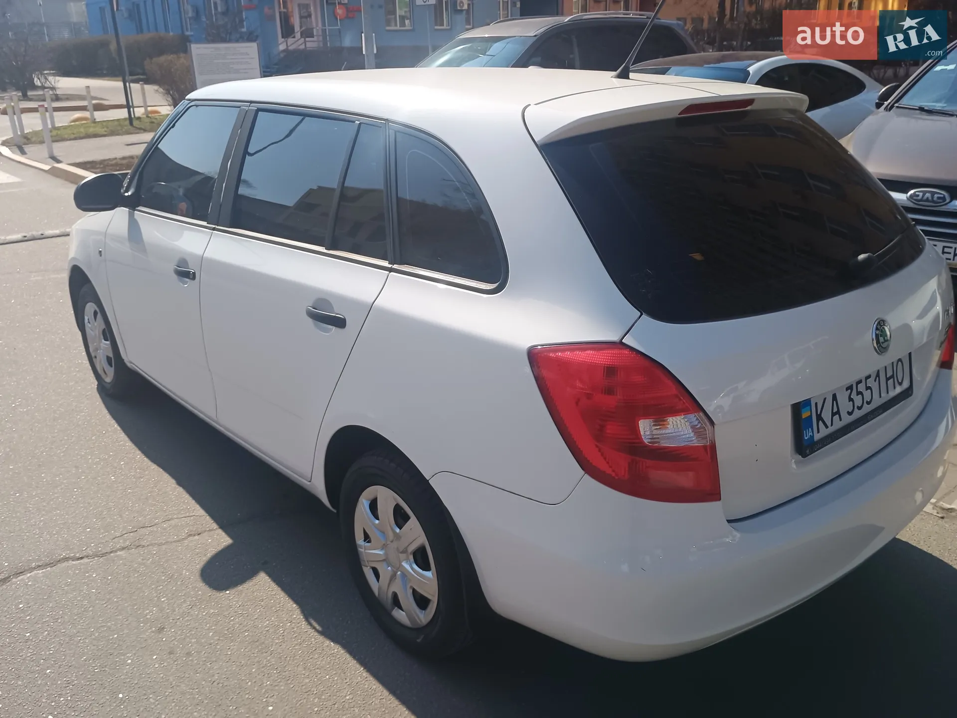 2012 Skoda Fabia - мініатюра 5