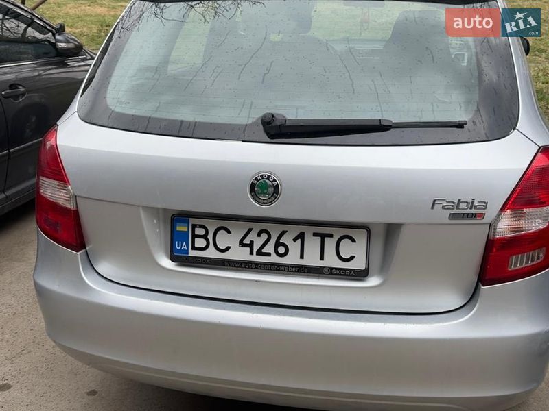 Універсал Skoda Fabia 2010 в Самборі