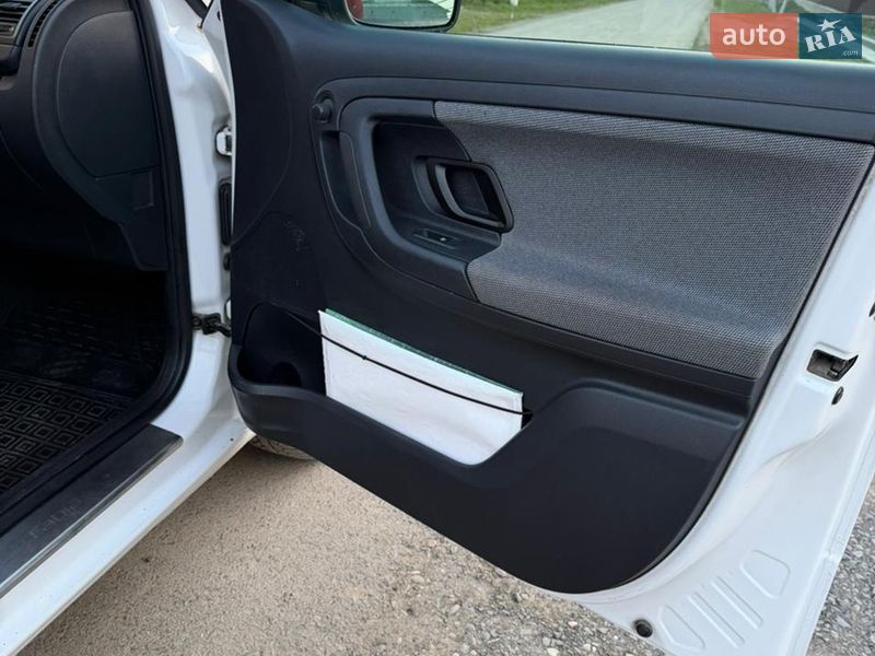 Хэтчбек Skoda Fabia 2010 в Мукачево фото 16 Хэтчбек Skoda Fabia 2010 в Мукачево