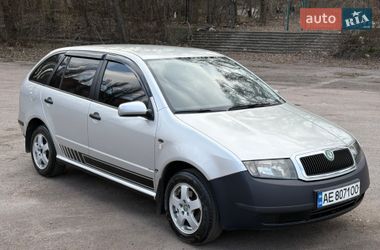 Универсал Skoda Fabia 2003 в Днепре