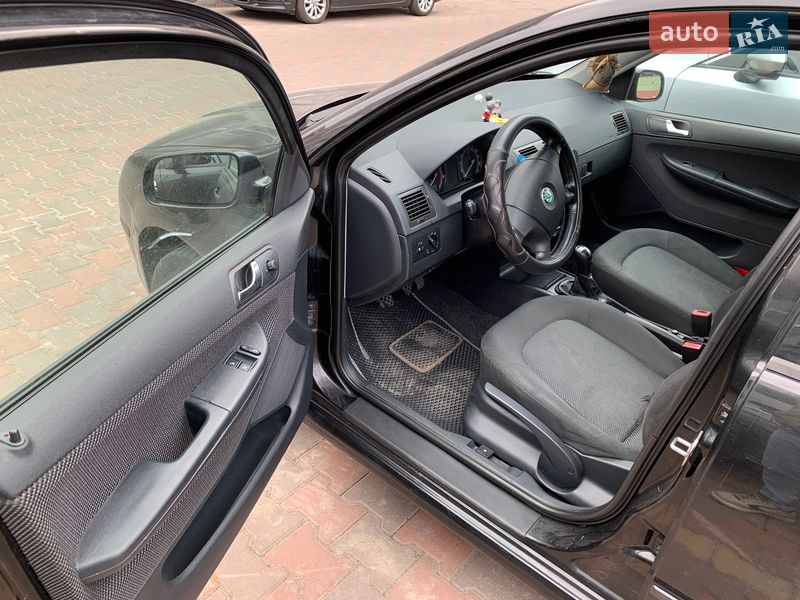 Универсал Skoda Fabia 2005 в Гатном фото 11 Универсал Skoda Fabia 2005 в Гатном