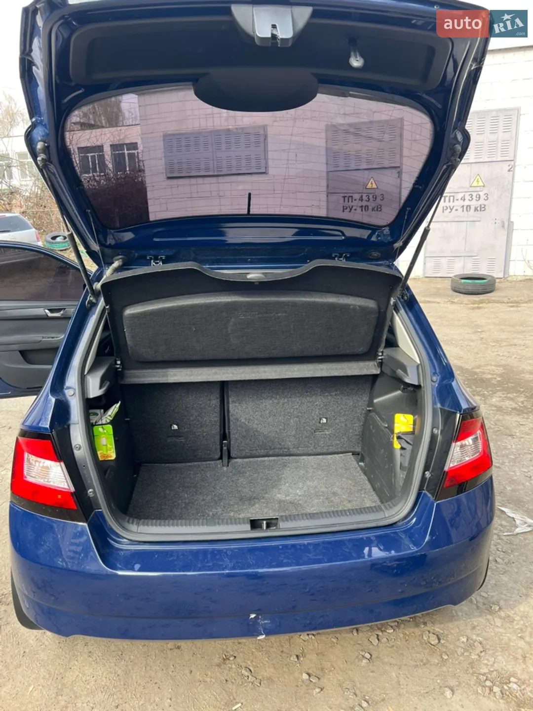 2016 Skoda Fabia - мініатюра 8