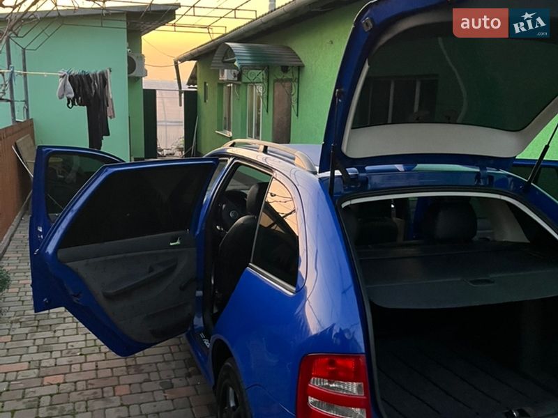 Універсал Skoda Fabia 2002 в Біляївці