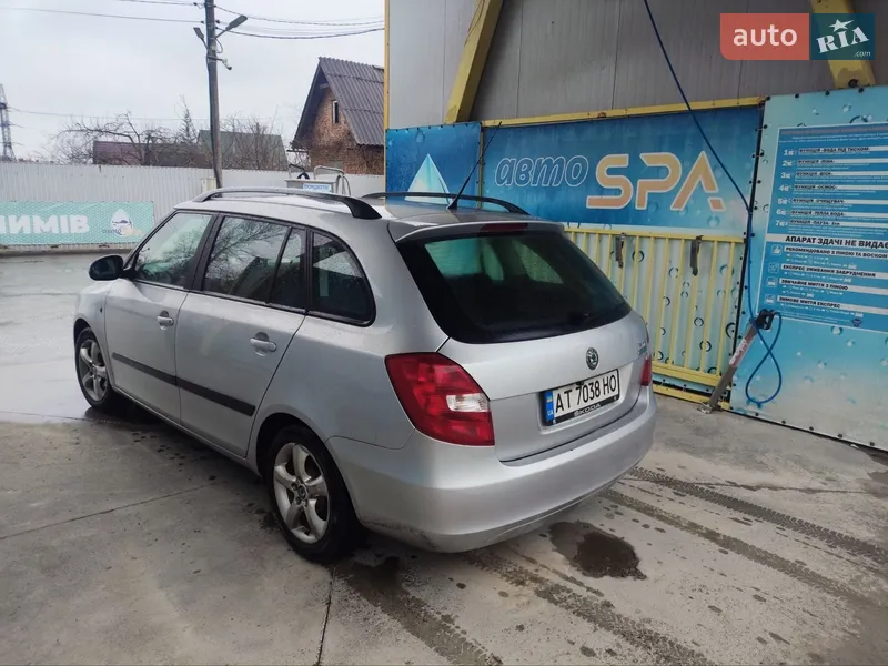 Skoda Fabia 2010 VIN TMBJK25J9B3093095 фото оголошення 4 з 38
