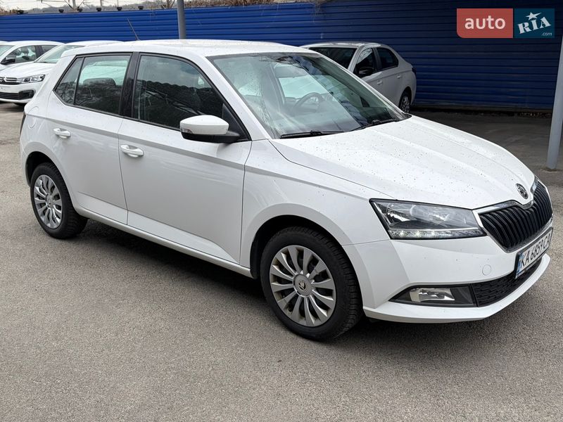 Хетчбек Skoda Fabia 2021 в Києві
