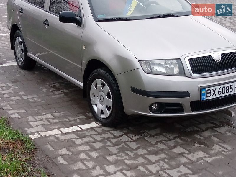 Седан Skoda Fabia 2006 в Хмельницком