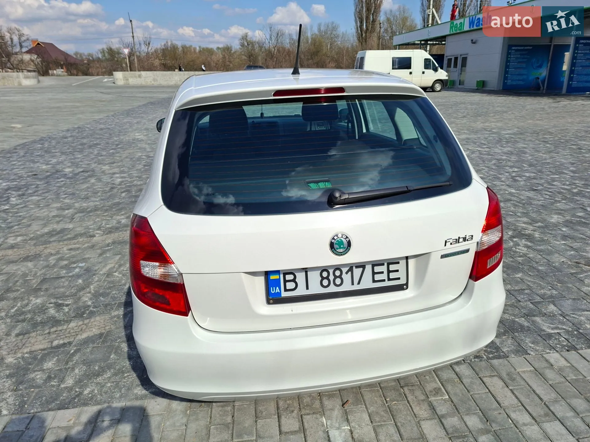 2012 Skoda Fabia - мініатюра 5