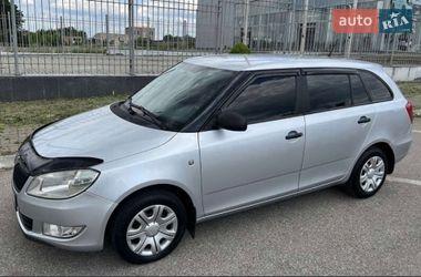 Универсал Skoda Fabia 2012 в Харькове