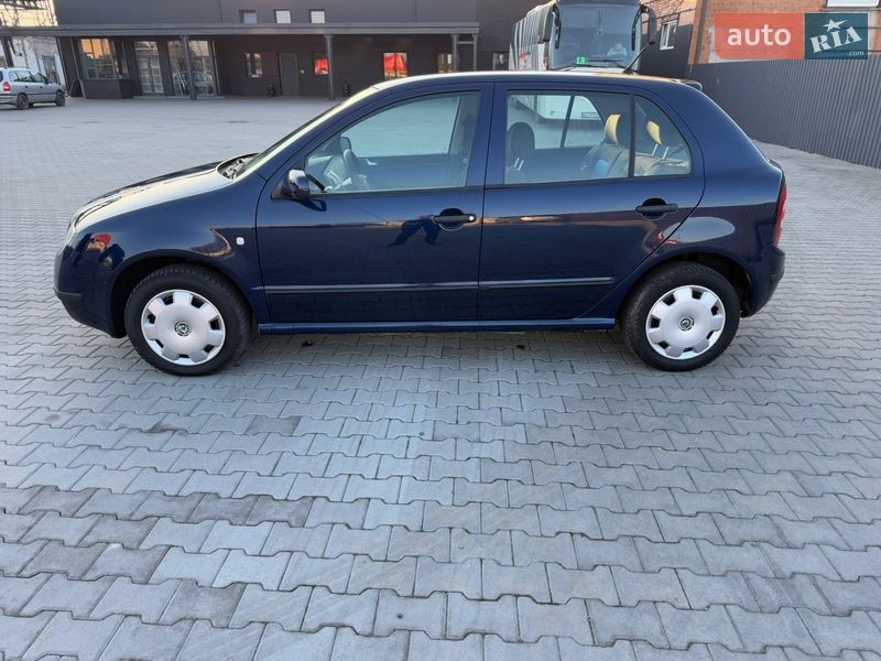 Хетчбек Skoda Fabia 2003 в Нововолинську
