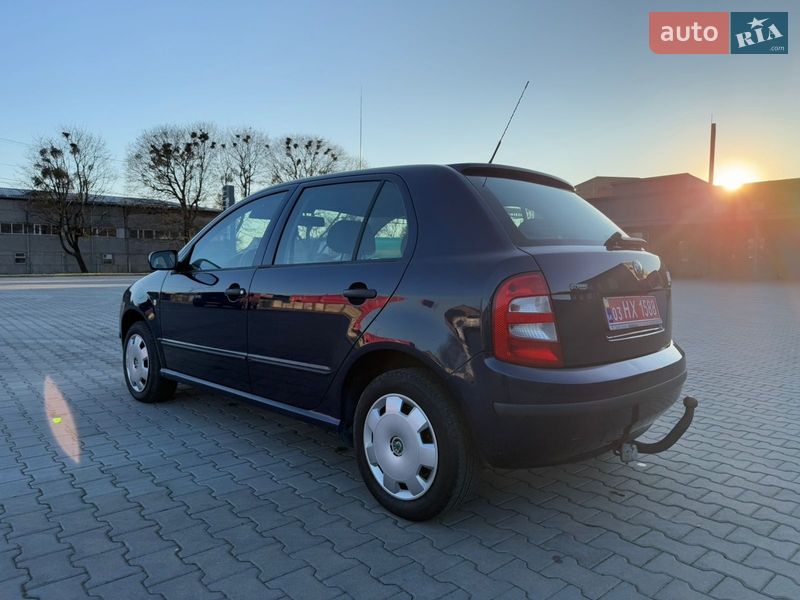 Хетчбек Skoda Fabia 2003 в Нововолинську