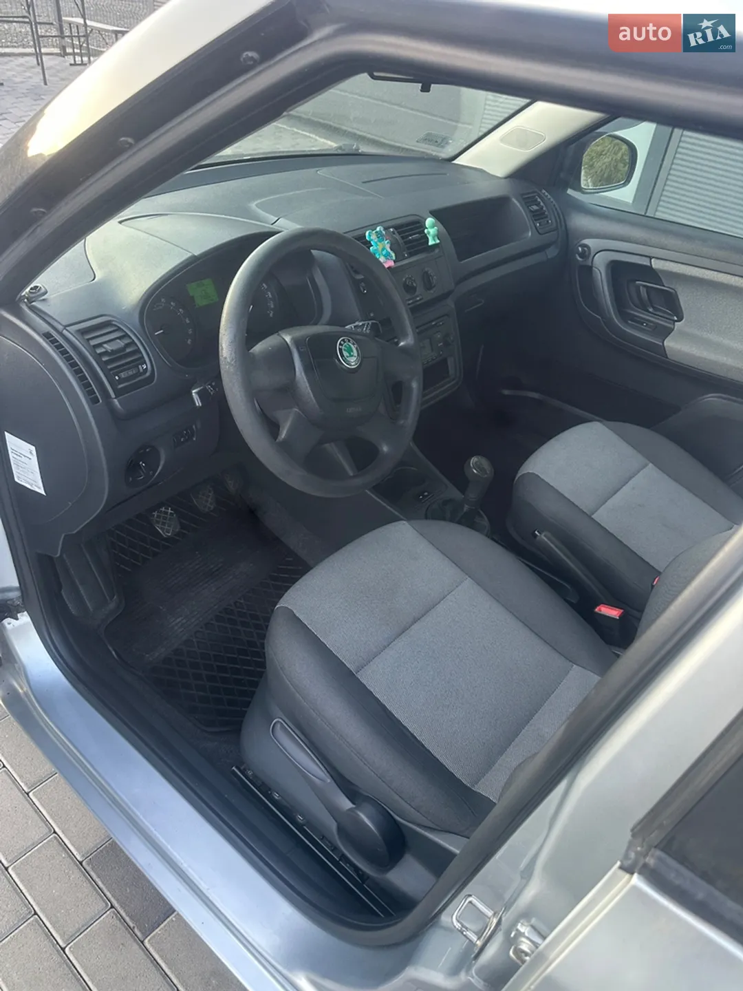 Skoda Fabia 2011 VIN TMBJS25J4C3036028 фото оголошення 10 з 14