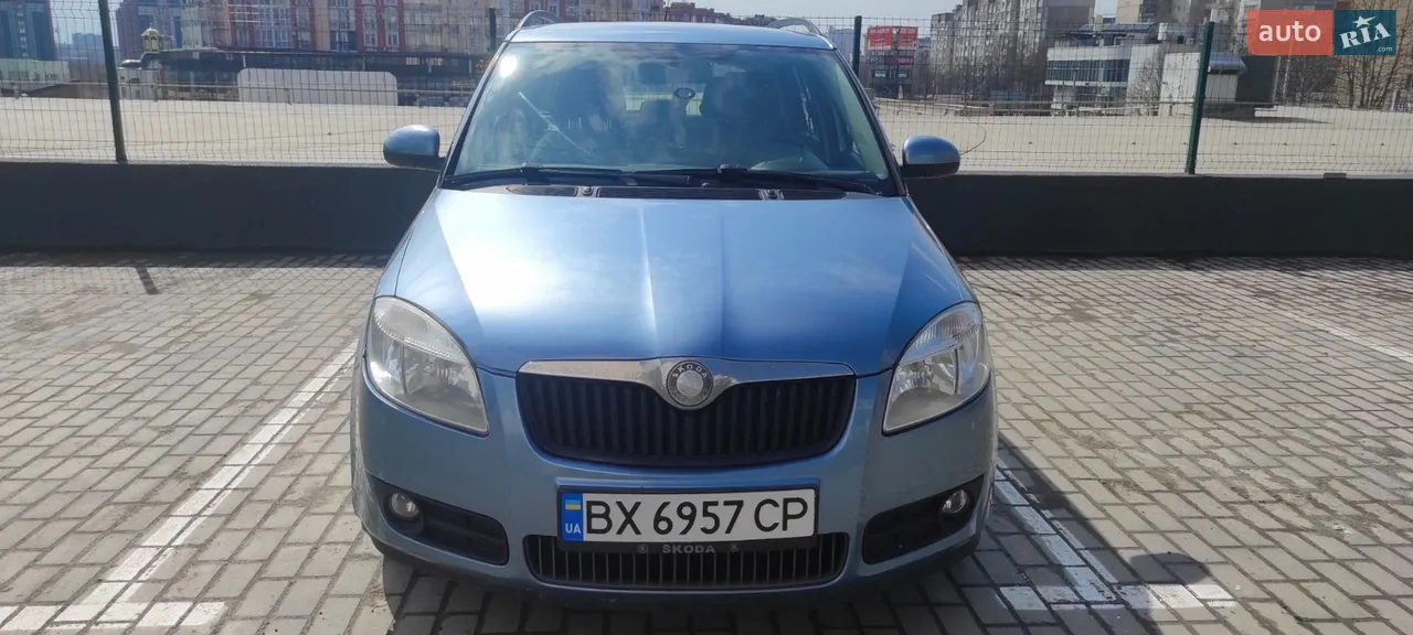 2010 Skoda Fabia - мініатюра 21