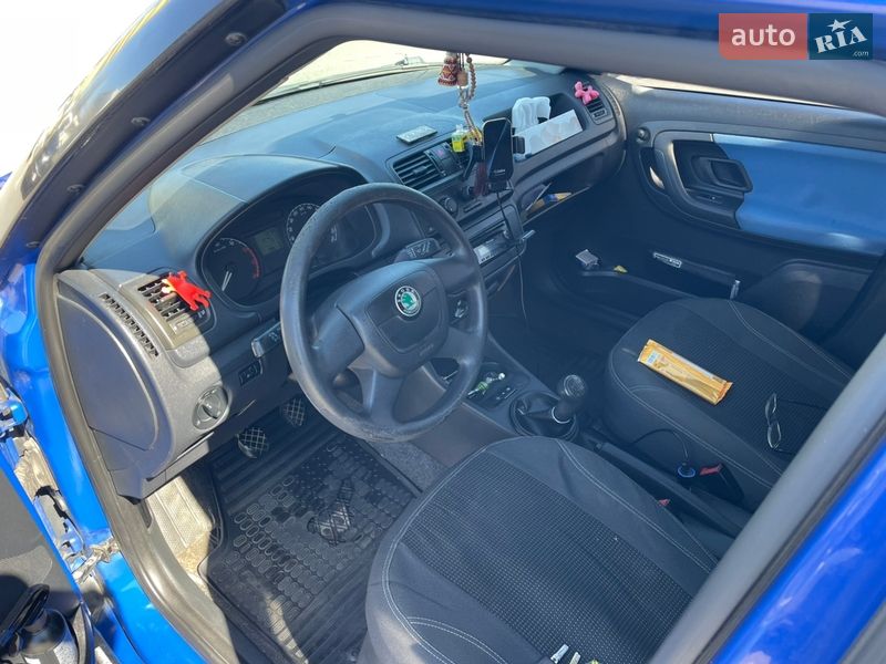 Універсал Skoda Fabia 2010 в Києві