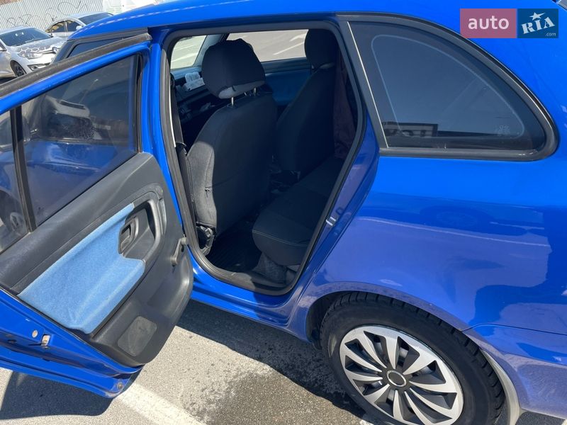 Універсал Skoda Fabia 2010 в Києві