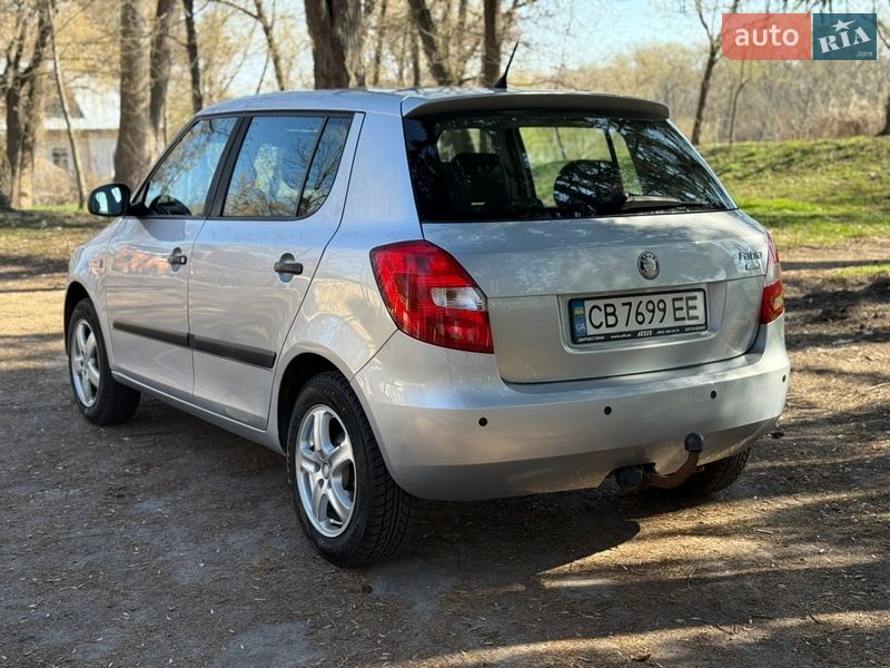 Хетчбек Skoda Fabia 2009 в Чернігові