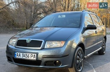 Универсал Skoda Fabia 2004 в Днепре