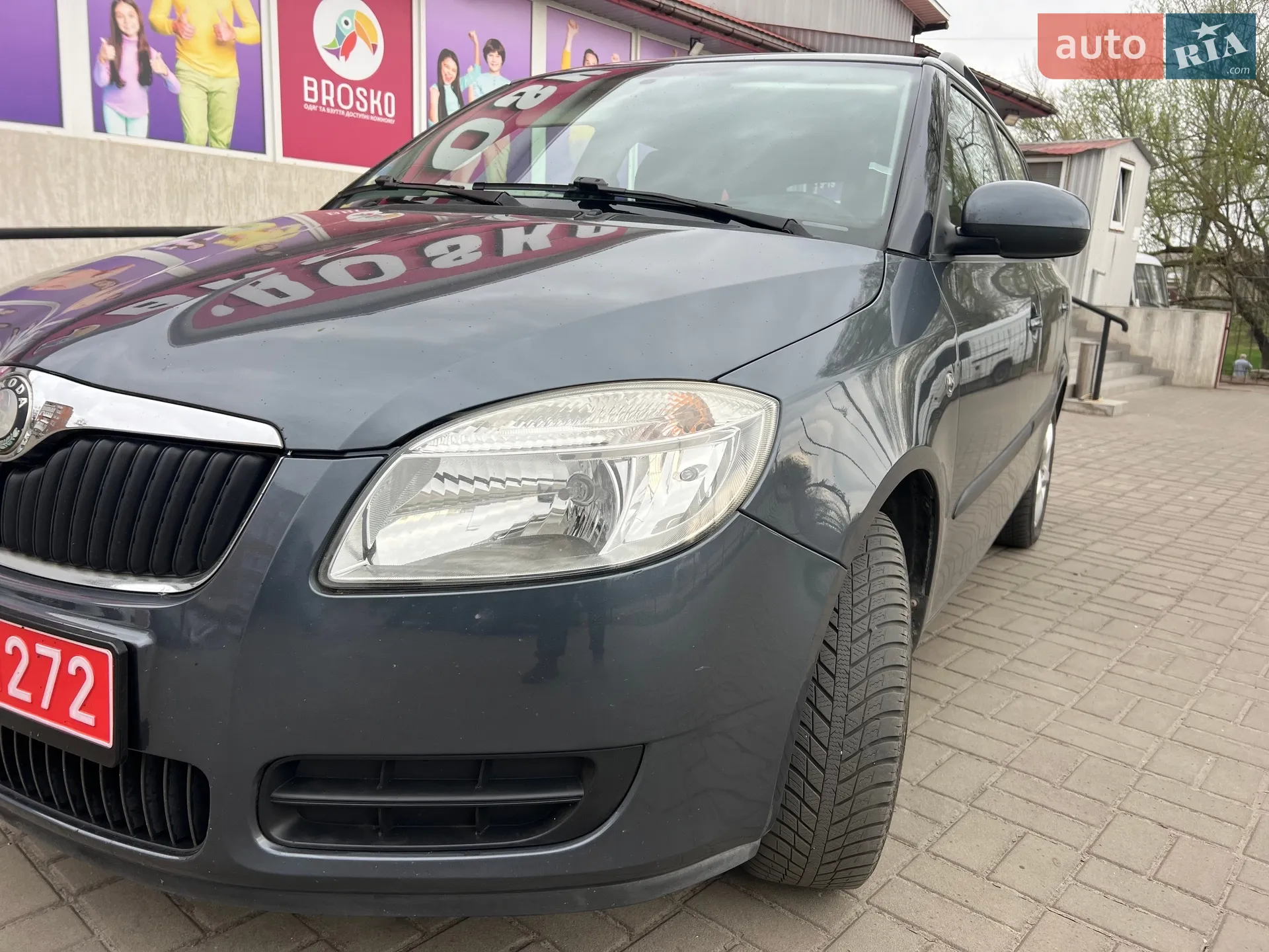 2010 Skoda Fabia - мініатюра 6