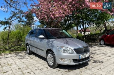 Универсал Skoda Fabia 2010 в Виноградове
