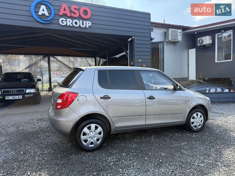 Хэтчбек Skoda Fabia 2012 в Львове фото 5 Хэтчбек Skoda Fabia 2012 в Львове