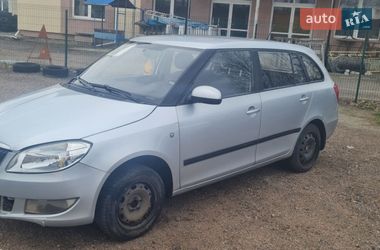Універсал Skoda Fabia 2012 в Черкасах