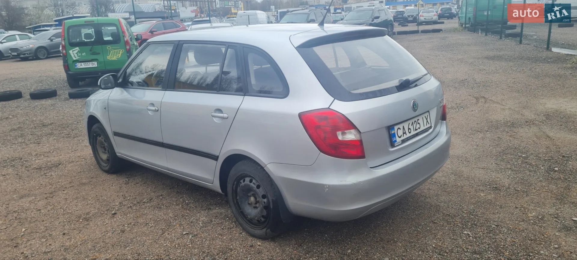 2012 Skoda Fabia - мініатюра 5