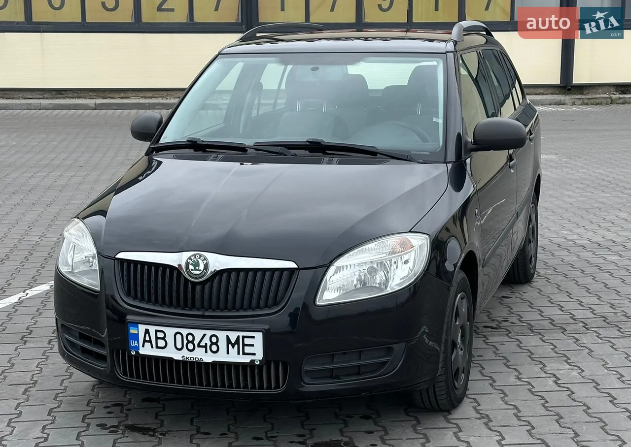 2010 Skoda Fabia - мініатюра 20
