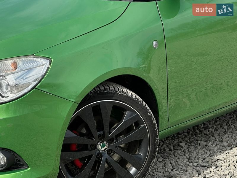 Хетчбек Skoda Fabia 2010 в Самборі