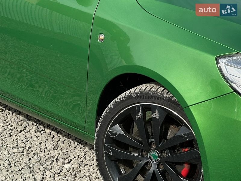 Хетчбек Skoda Fabia 2010 в Самборі