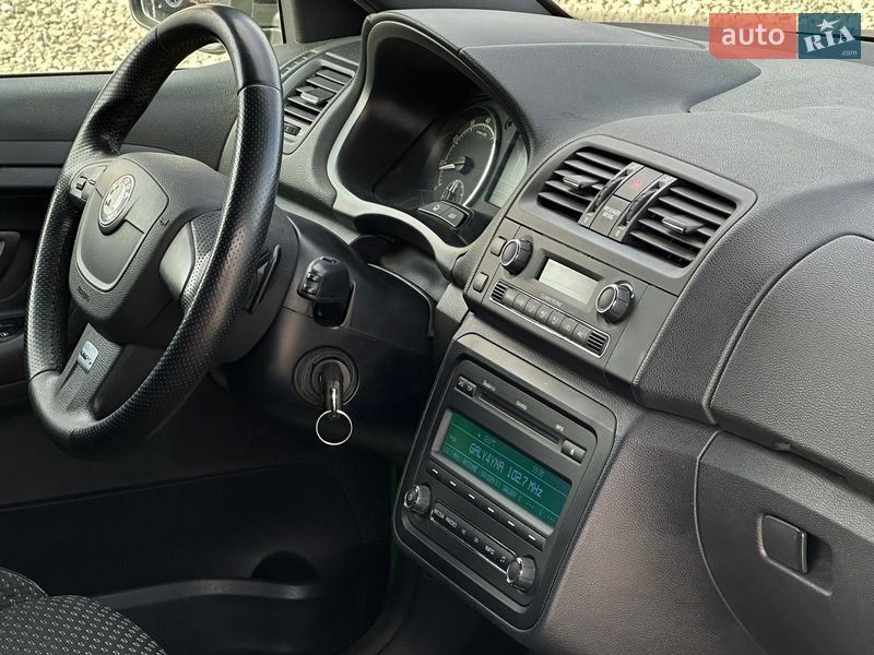 Хетчбек Skoda Fabia 2010 в Самборі