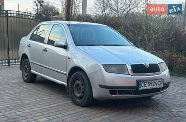 Седан Skoda Fabia 2002 в Черновцах
