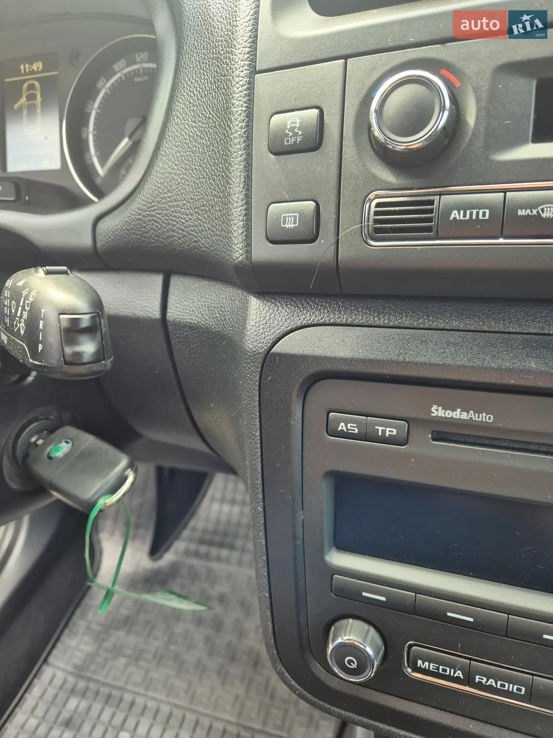 2011 Skoda Fabia - мініатюра 18