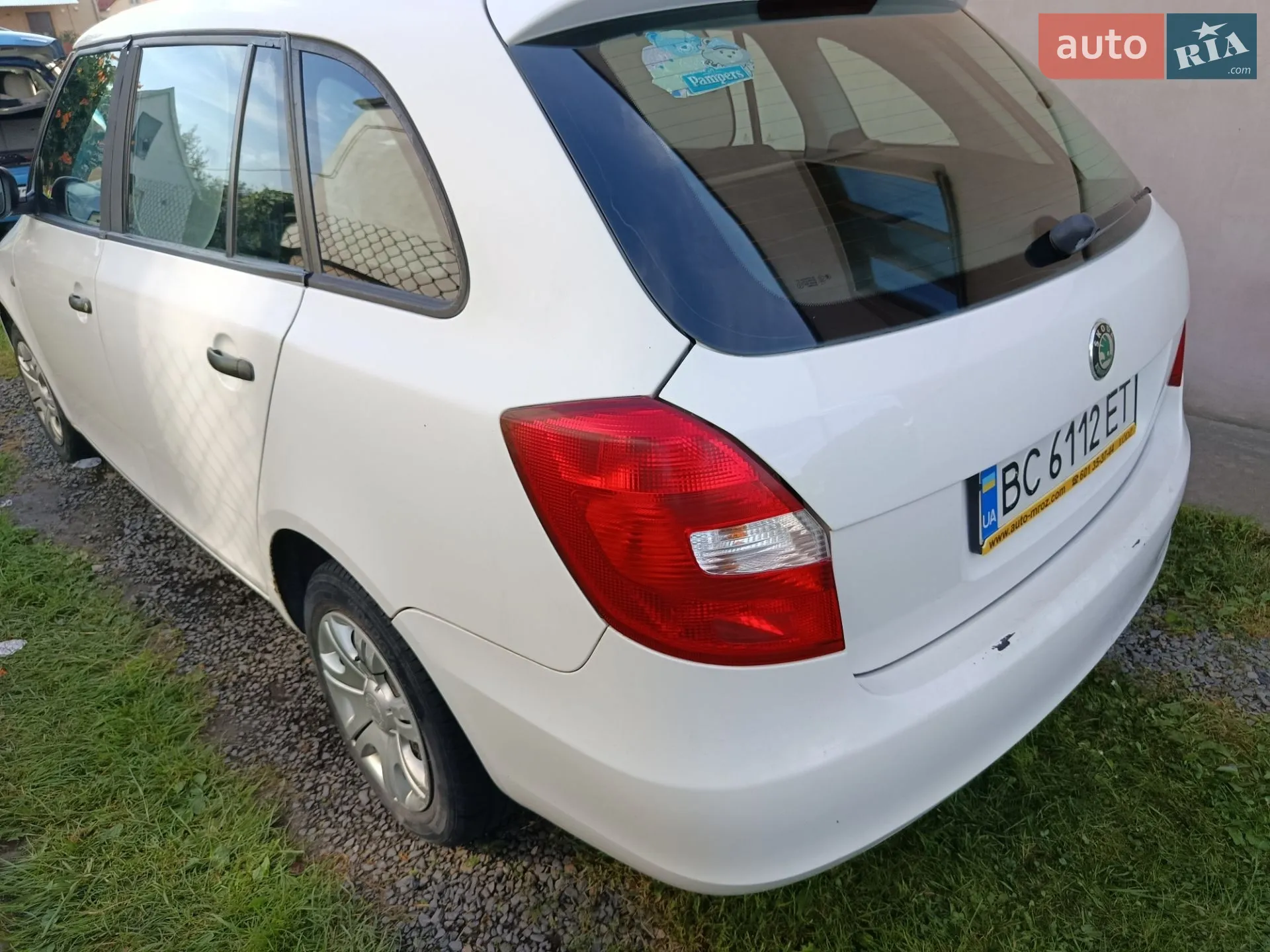 2010 Skoda Fabia - мініатюра 2