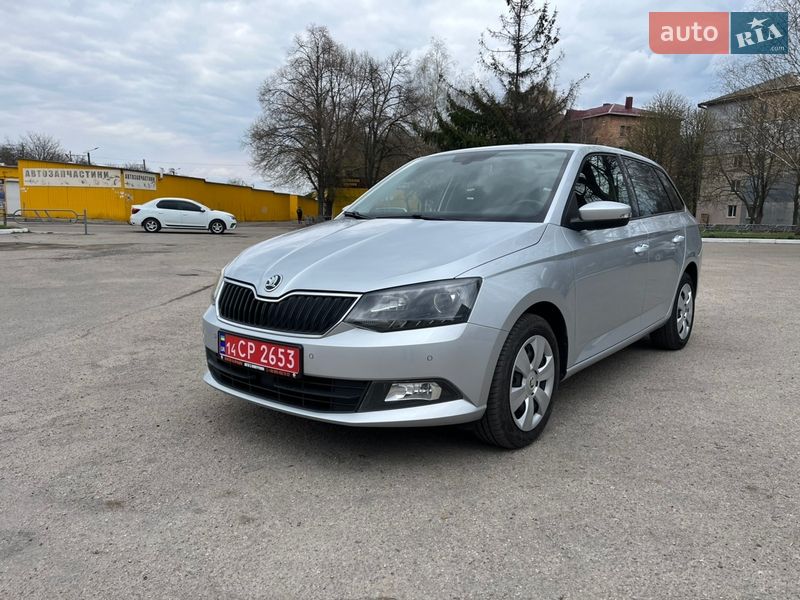 Універсал Skoda Fabia 2018 в Кропивницькому