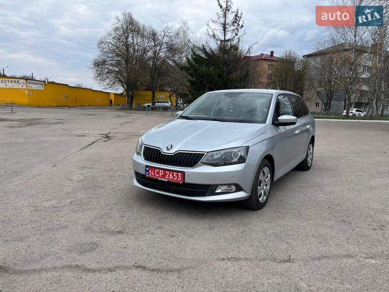 Універсал Skoda Fabia 2018 в Кропивницькому