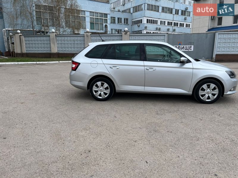 Універсал Skoda Fabia 2018 в Кропивницькому