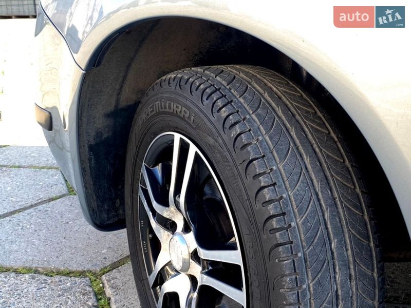 Универсал Skoda Fabia 2004 в Черновцах