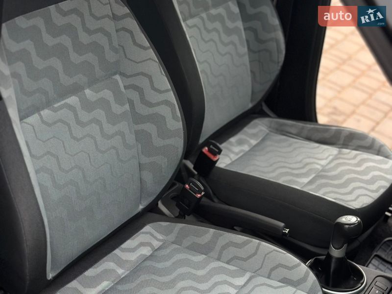 Универсал Skoda Fabia 2008 в Кривом Роге фото 27 Универсал Skoda Fabia 2008 в Кривом Роге