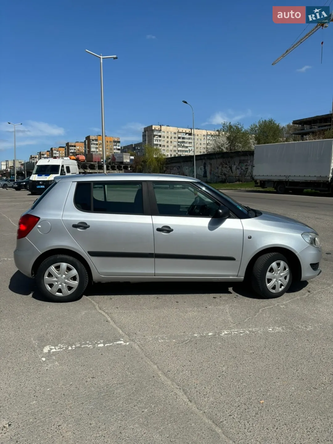 2010 Skoda Fabia - мініатюра 7