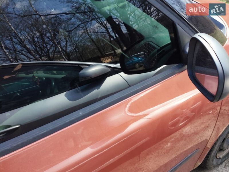 Хэтчбек Skoda Fabia 2007 в Долине