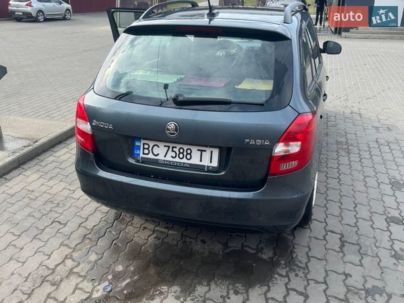 Универсал Skoda Fabia 2013 в Львове фото 4 Универсал Skoda Fabia 2013 в Львове