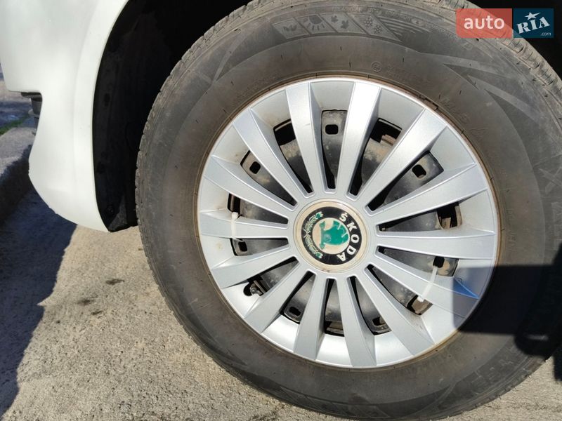 Хэтчбек Skoda Fabia 2011 в Житомире фото 10 Хэтчбек Skoda Fabia 2011 в Житомире