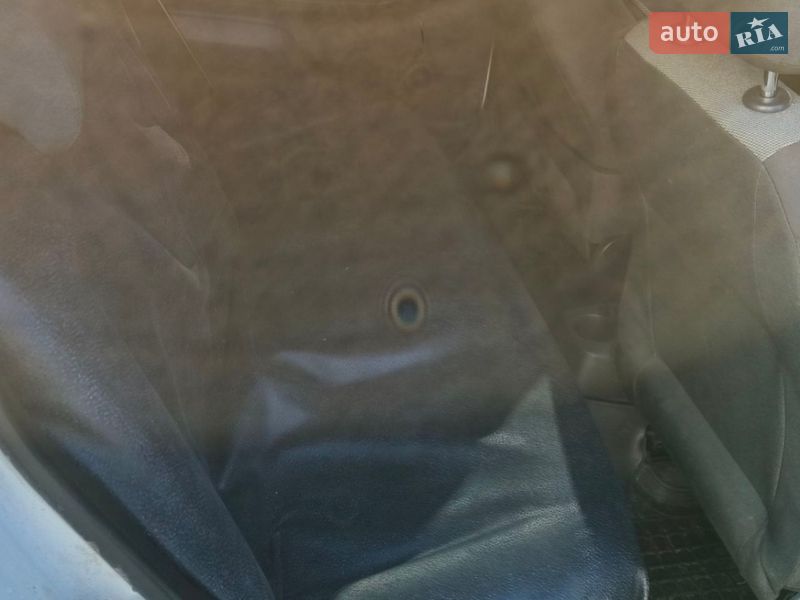 Хэтчбек Skoda Fabia 2011 в Житомире фото 13 Хэтчбек Skoda Fabia 2011 в Житомире