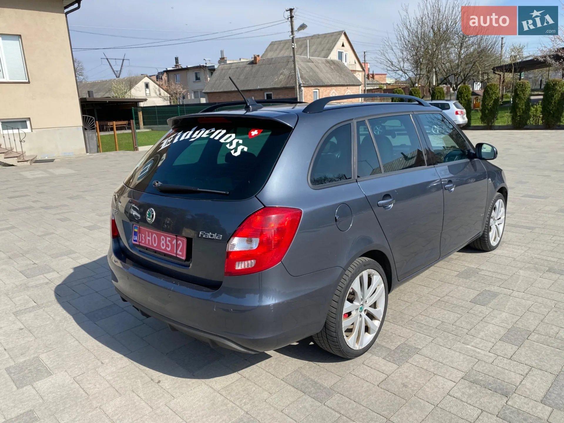 2011 Skoda Fabia - мініатюра 4